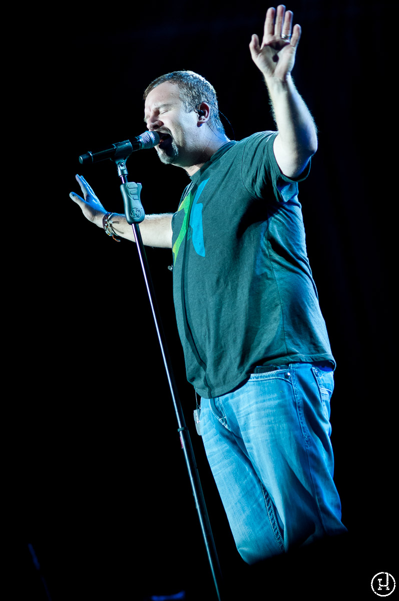 Casting Crowns perform at the Iowa State Fair in Des Moines, IA on August 11, 2011 (Jeff Harris)
