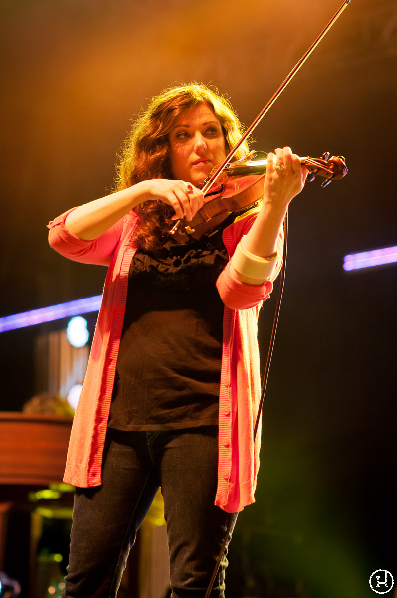 Casting Crowns perform at the Iowa State Fair in Des Moines, IA on August 11, 2011 (Jeff Harris)