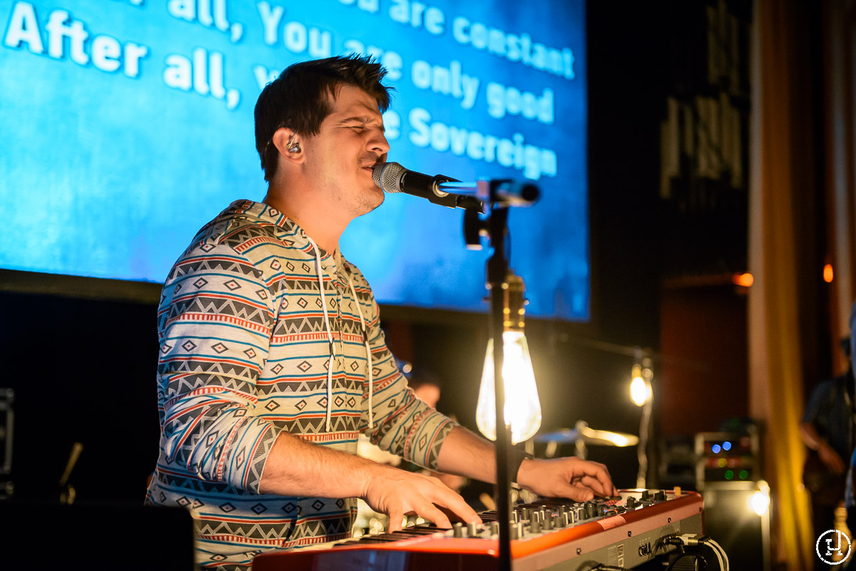 Vertical Church Band perform at Story in Chicago, IL on September 20, 2012 (Jeff Harris)