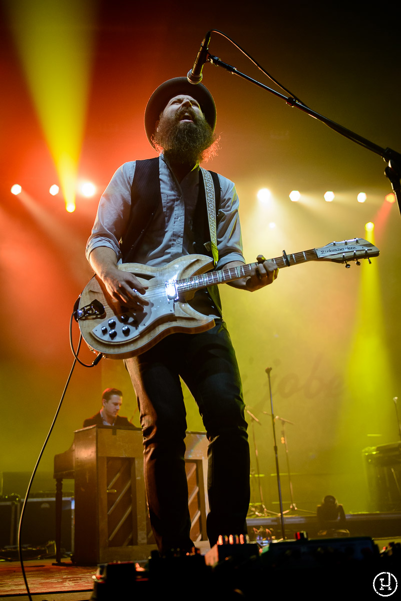 Kari Jobe performs at The Huntington Center in Toledo, OH on Feburary 28, 2013 (Jeff Harris)