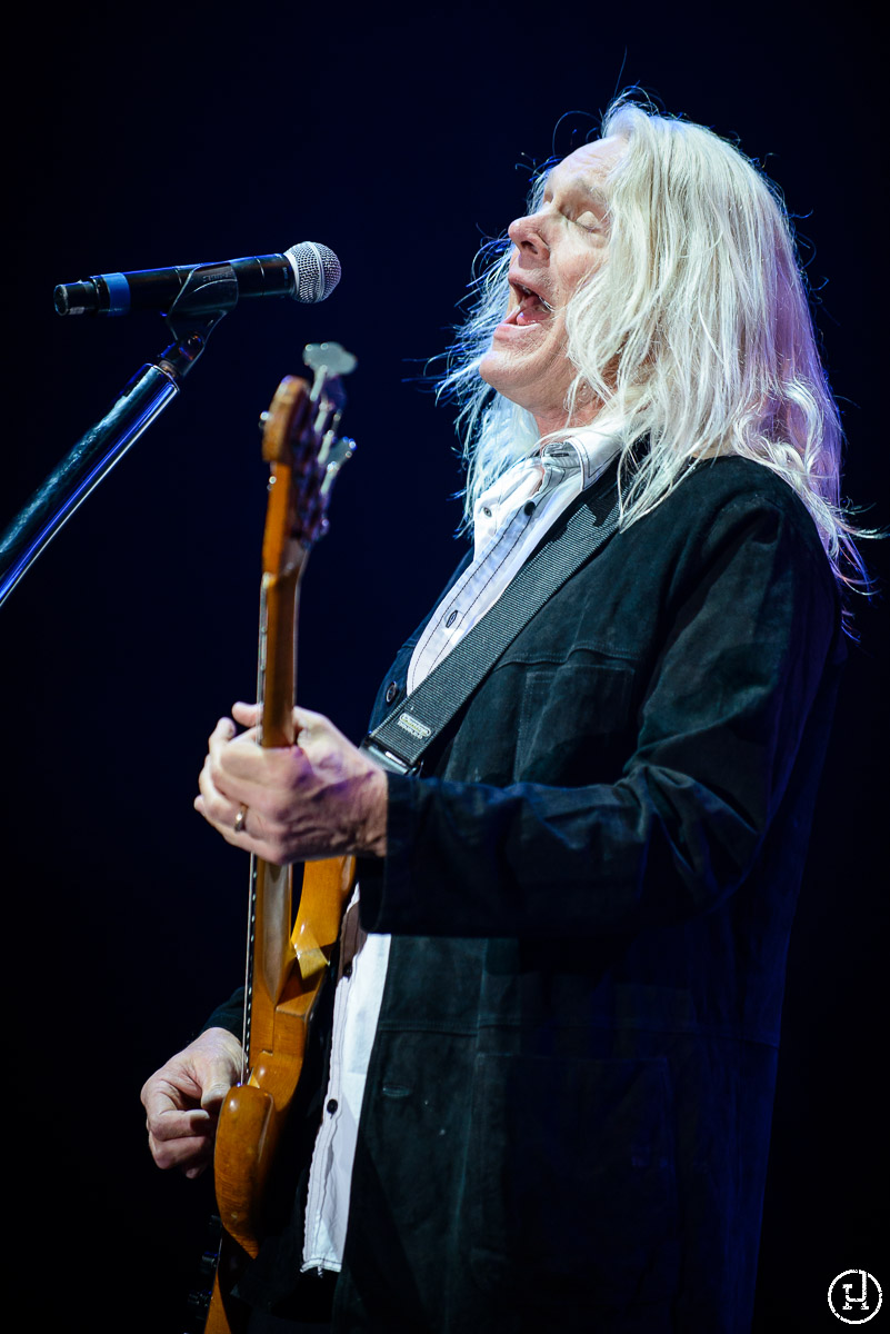 REO Speedwagon perform at The Huntington Center in Toledo, OH on April 21, 2013 (Jeff Harris)