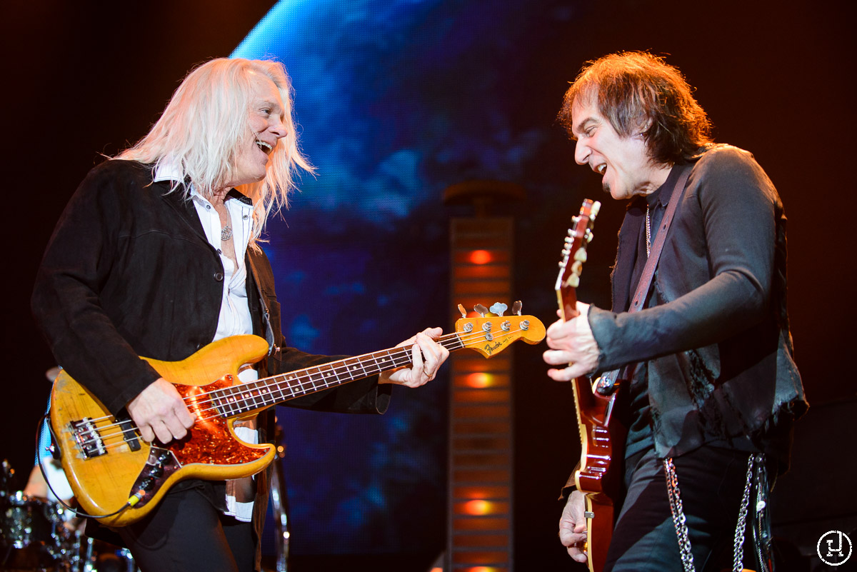 REO Speedwagon perform at The Huntington Center in Toledo, OH on April 21, 2013 (Jeff Harris)