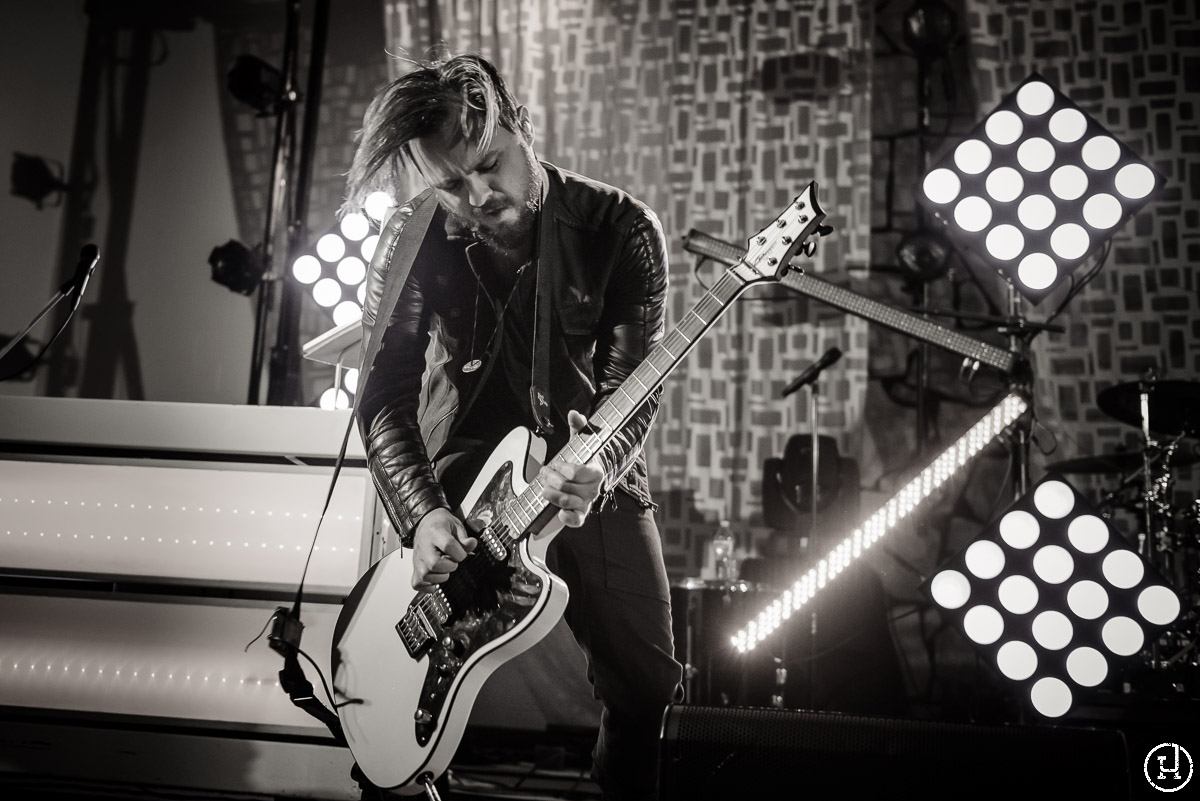 Everfound performs at the Proclaim Event Center in Holland, OH on May 1, 2015 (Jeff Harris)