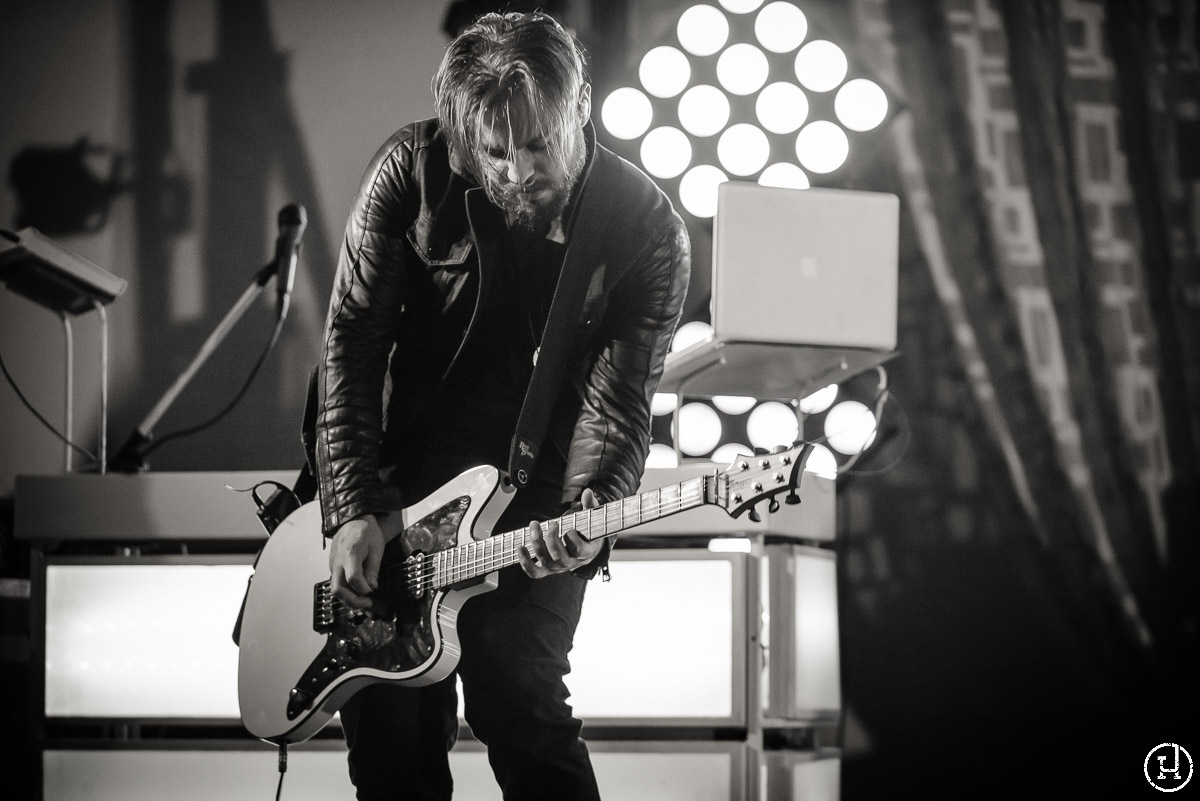 Everfound performs at the Proclaim Event Center in Holland, OH on May 1, 2015 (Jeff Harris)