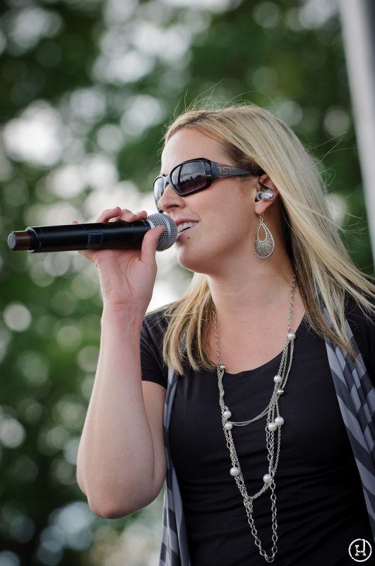 CedarCreek Worship perform at the Northwest Ohio Rib Off in Toledo, OH on August 14, 2011 (Jeff Harris)