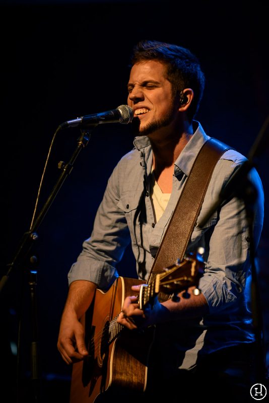 Vertical Church Band perform at Story in Chicago, IL on September 20, 2012 (Jeff Harris)