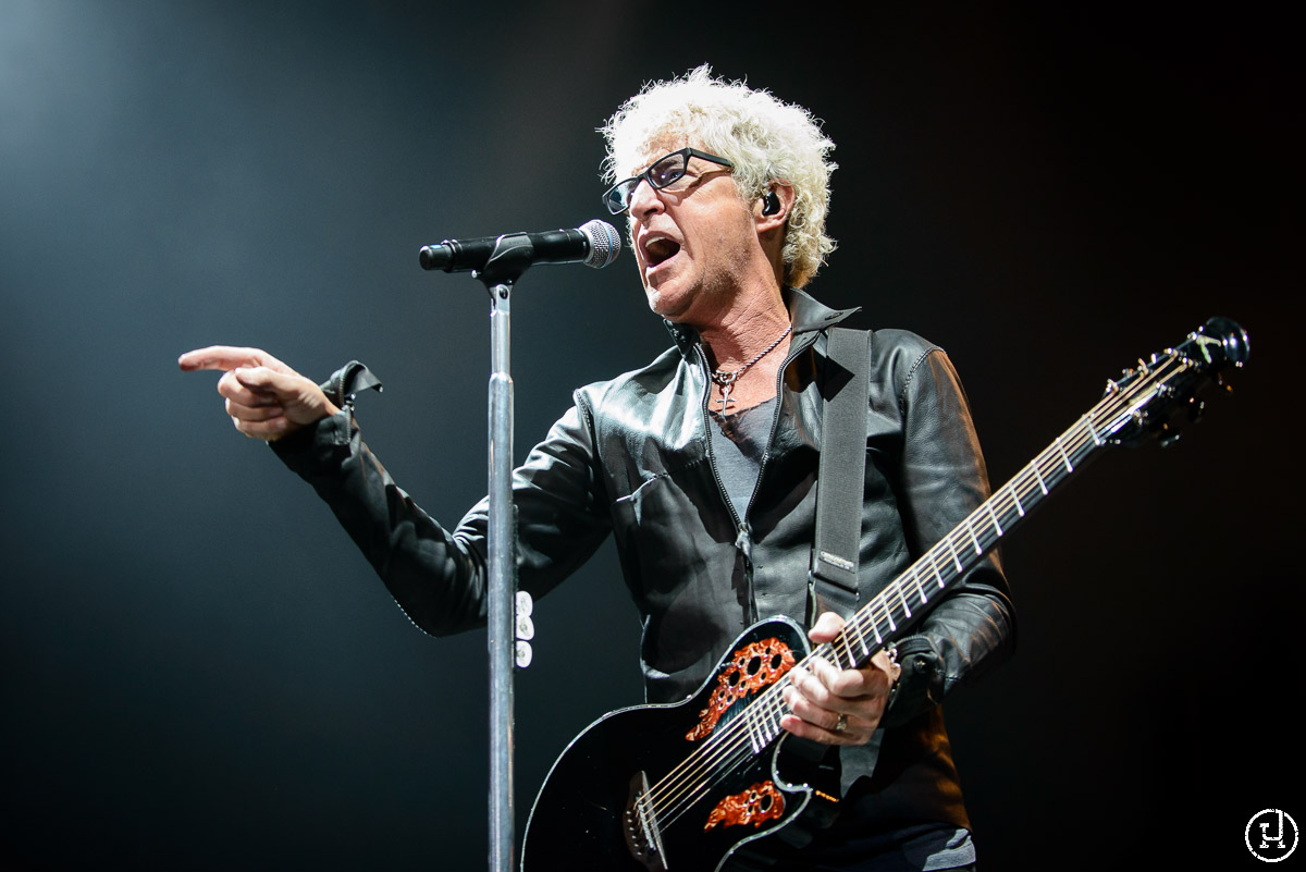 REO Speedwagon perform at The Huntington Center in Toledo, OH on April 21, 2013 (Jeff Harris)