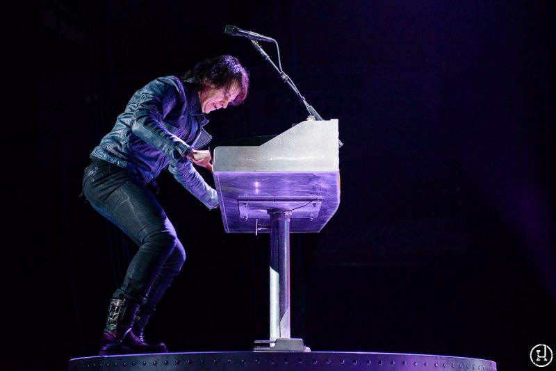 Styx perform at The Huntington Center in Toledo, OH on April 21, 2013 (Jeff Harris)