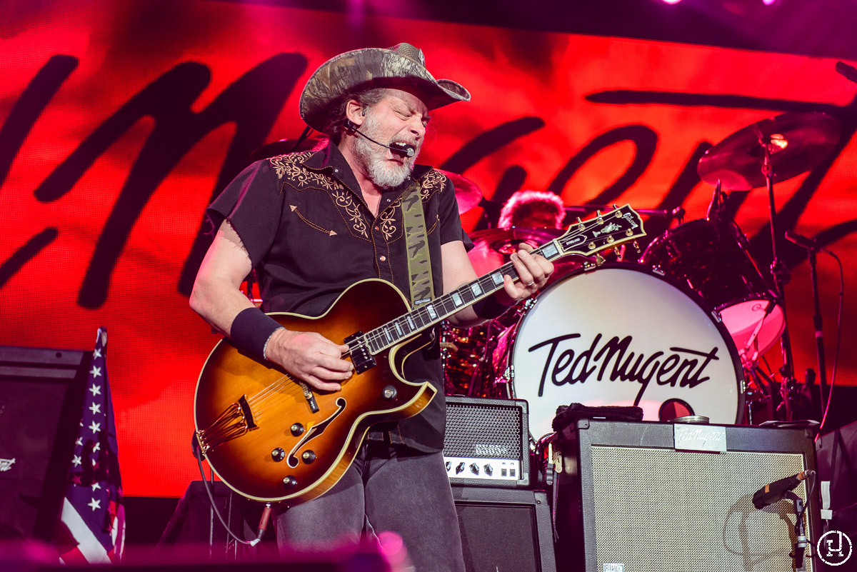 Ted Nugent @ The Huntington Center